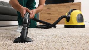 Aspirateur Balai ou traineau : 7 critères pour choisir efficacement